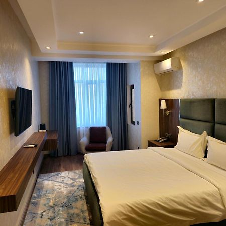 Hotel Ayni ドゥシャンベ 部屋 写真