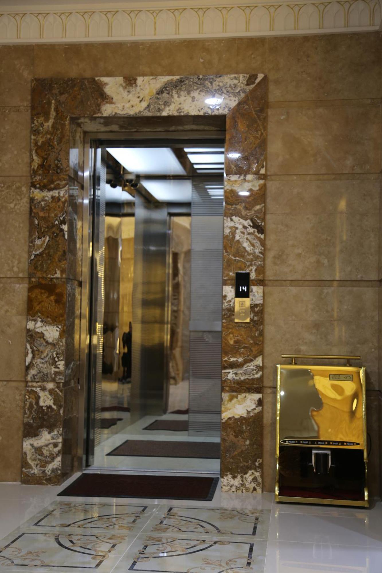 Hotel Ayni ドゥシャンベ エクステリア 写真