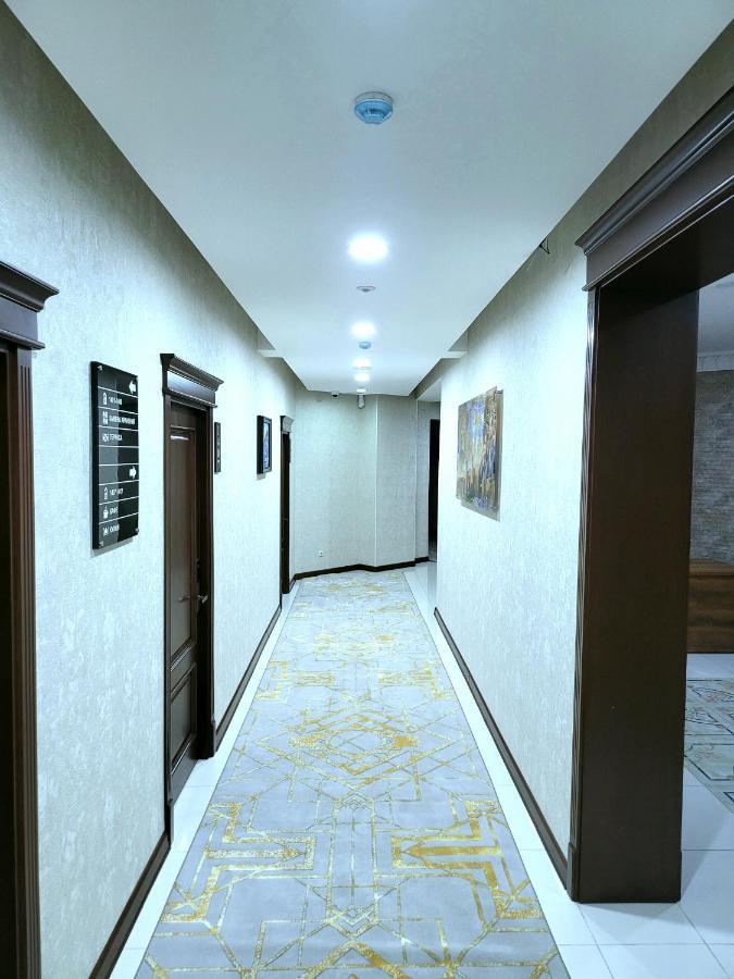 Hotel Ayni ドゥシャンベ エクステリア 写真