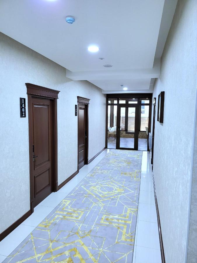 Hotel Ayni ドゥシャンベ エクステリア 写真