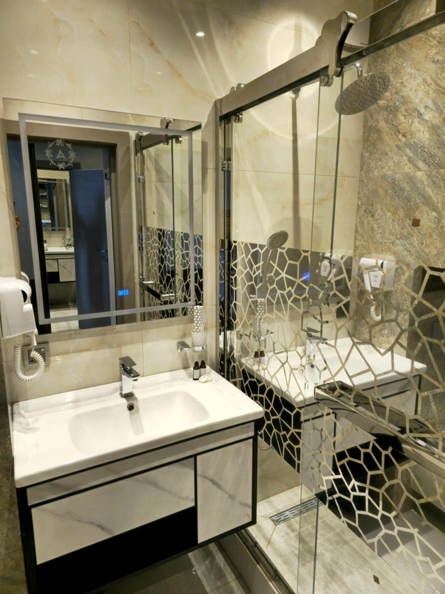 Hotel Ayni ドゥシャンベ 部屋 写真