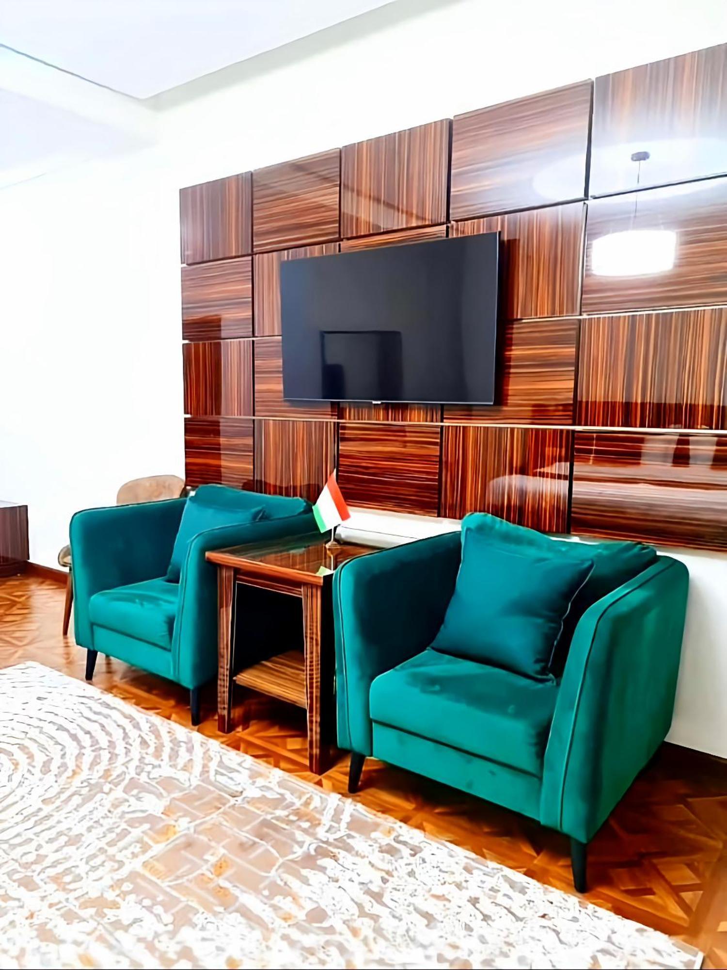 Hotel Ayni ドゥシャンベ 部屋 写真